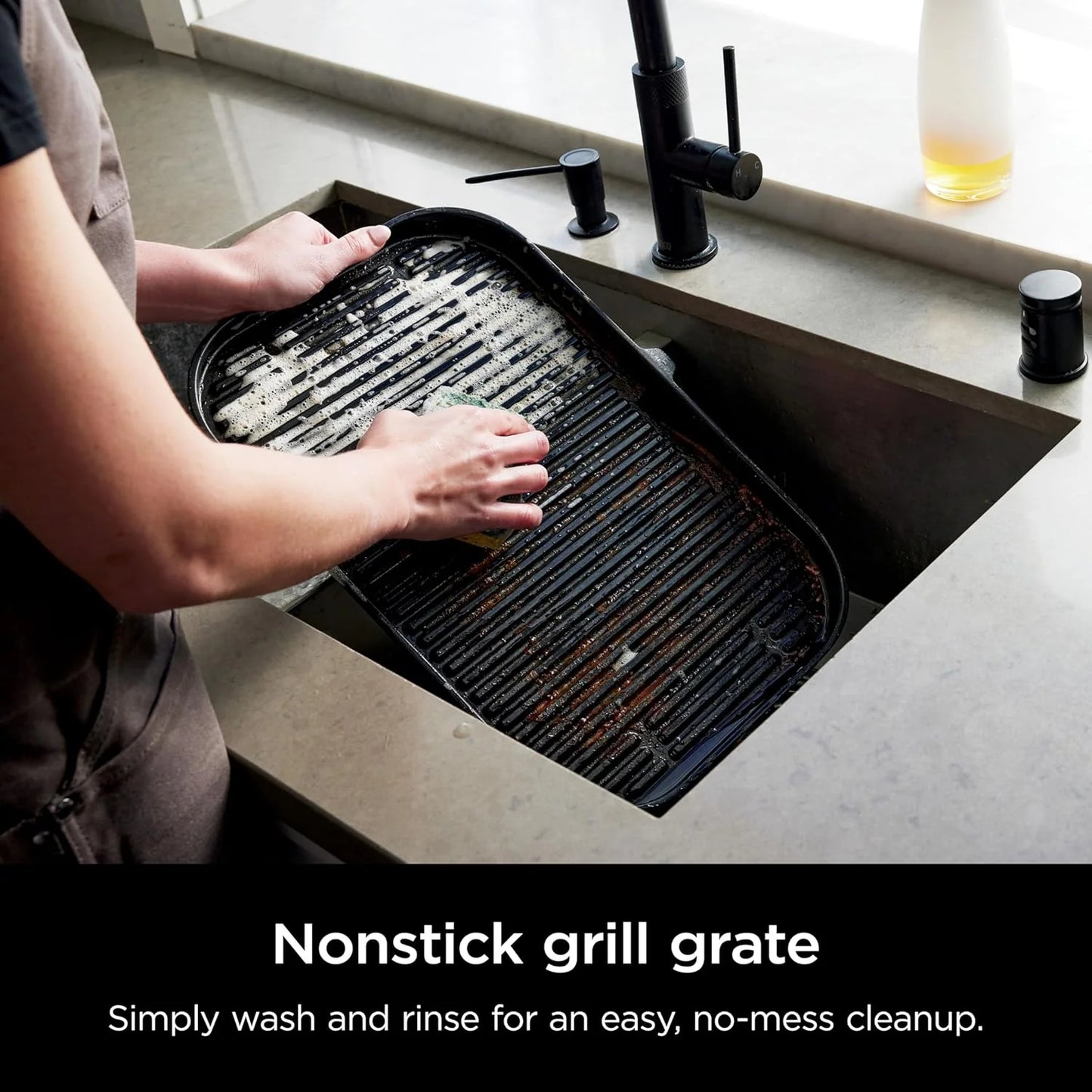 2026 Parrilla y ahumador exterior Ninja Woodfire Pro XL, termómetro, master grill 4 en 1, barbacoa ahumador, freidora de aire exterior, horno, portátil, parrilla eléctrica, gris oscuro, modelo OG850